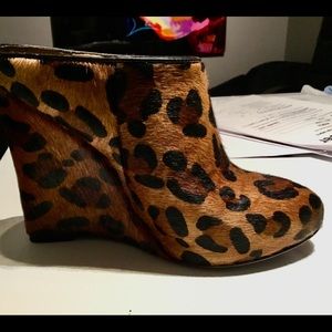Joie animal print wedges in size 7.5